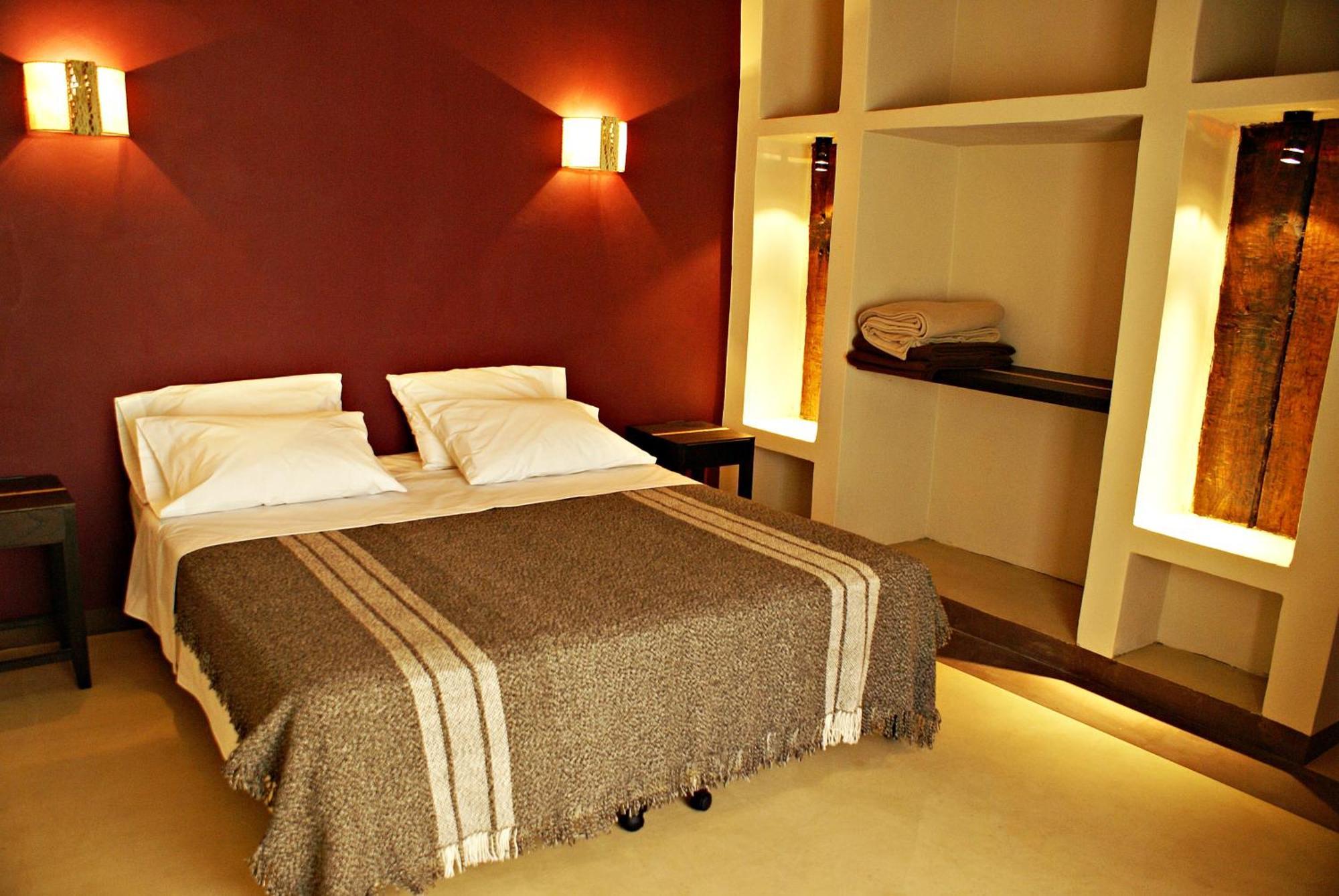 Al Sereno Hotel Y Spa ตีลการา ห้อง รูปภาพ